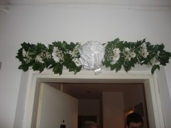 Cvetni aranžmani za vrata 16