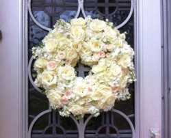 Cvetni aranžmani za vrata 7