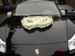 Mladenački automobil 6