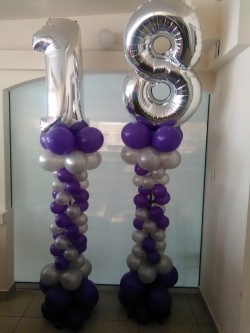 Dekoracija balonima za rođendane 15