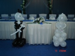 Dekoracija balonima za svadbe 13